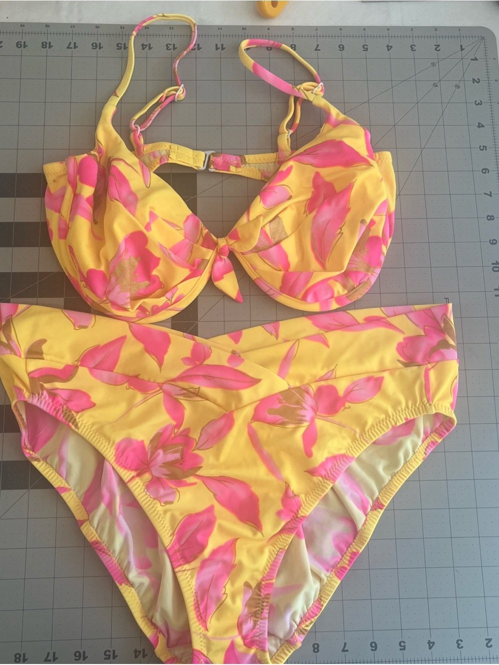 Yellow & Pink Floral Underwire Bikini Set Size 20 DD